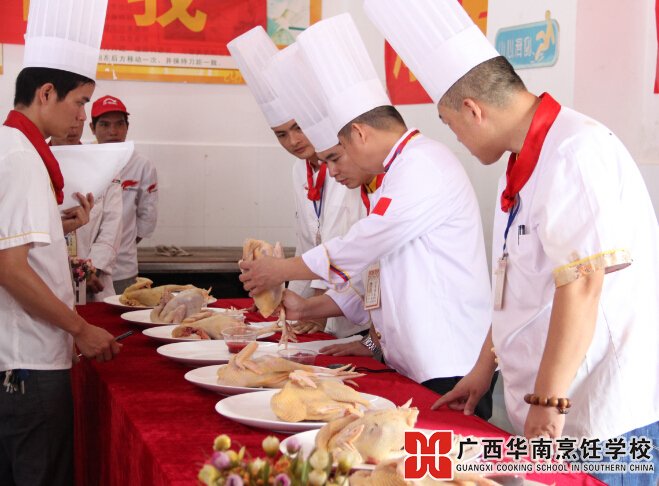 �����������ѧУ