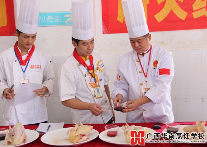 �����������ѧУ