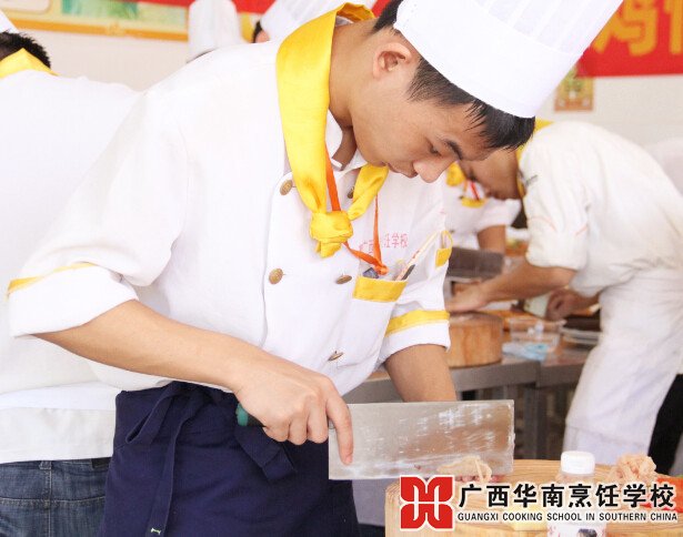 �����������ѧУ