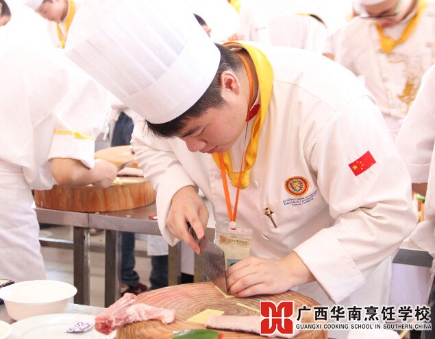 �����������ѧУ