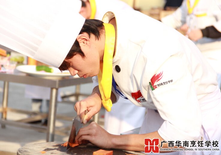 �����������ѧУ