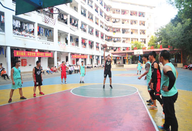 �������ѧУ