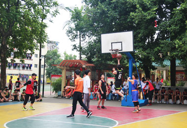 �����¶������ѧУ